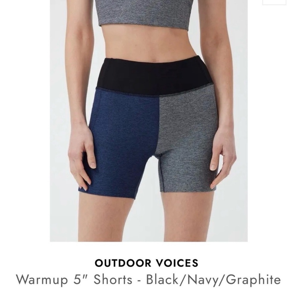Outdoor Voices 5” Warm Up Shorts Black Navy Graphite- Size Small